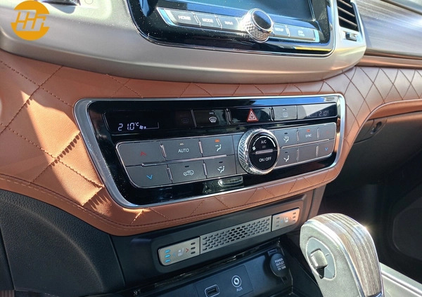 SsangYong REXTON cena 94900 przebieg: 240000, rok produkcji 2017 z Józefów małe 781